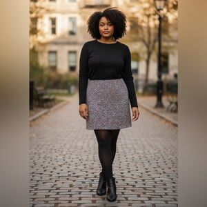 Tahari Tweed Multi Color Metallic Ribbon Trim Waist Mini Skirt Size 16 Navy Red